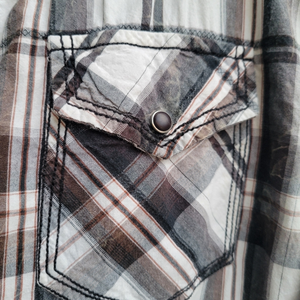 BKE Mens Shirt - Picture 2 of 5